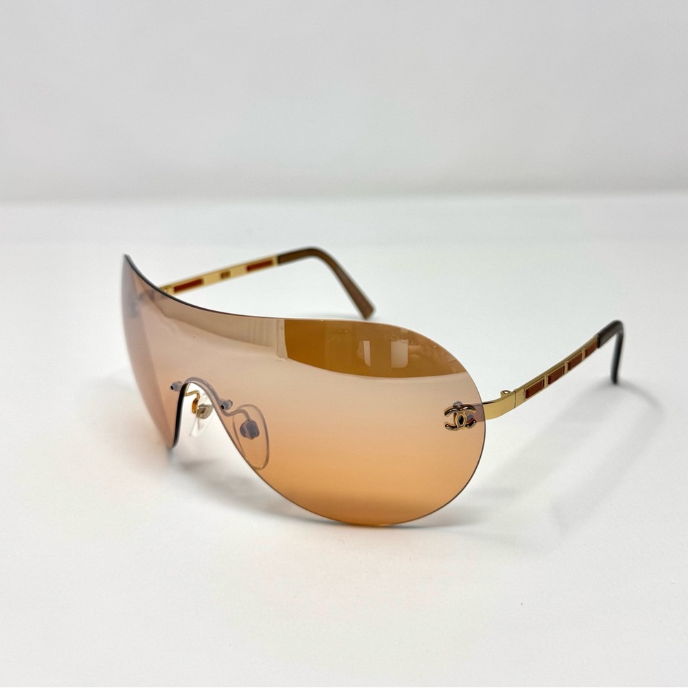 CHANEL Gradient Bronze Sunglasses